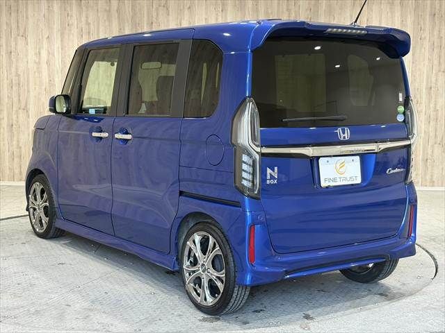 N BOX CUSTOM