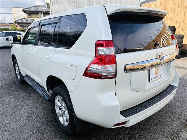LANDCRUISER PRADO