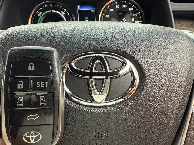 ALPHARD hybrid 4WD