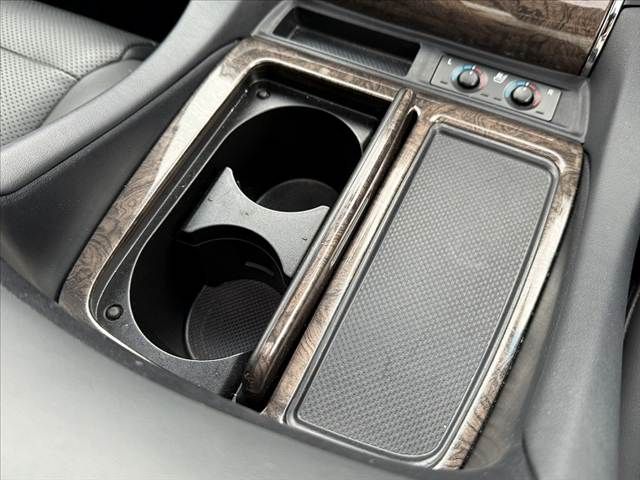 ALPHARD hybrid 4WD