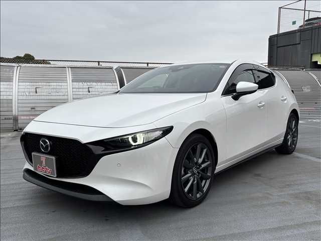 MAZDA3 FASTBACK