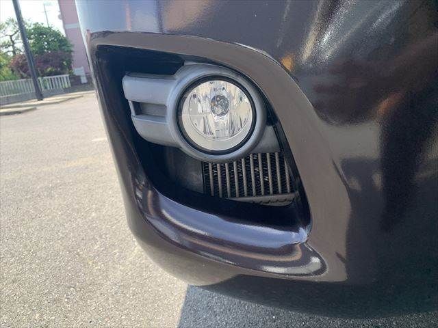 NV350 CARAVAN 4WD