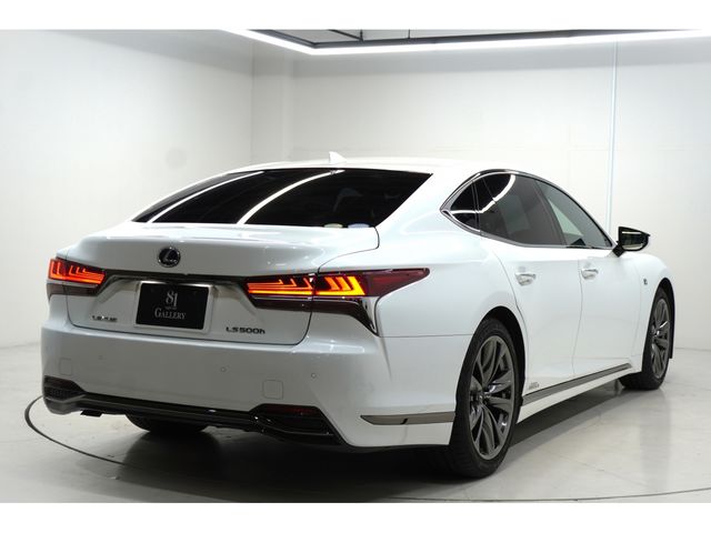 LEXUS LS500h