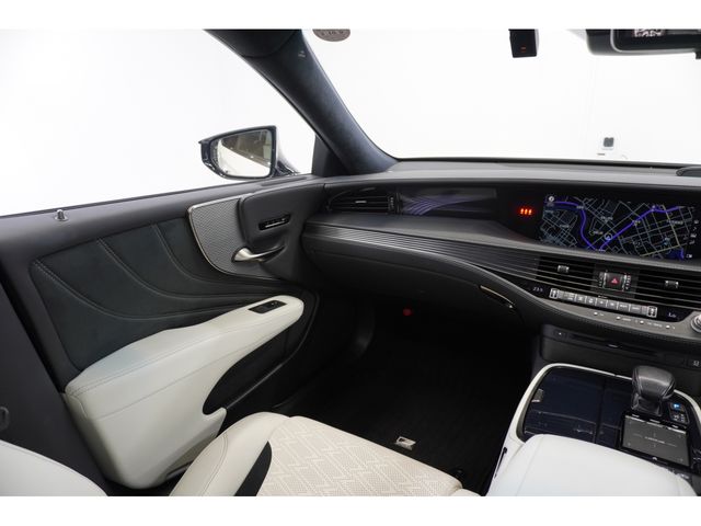 LEXUS LS500h