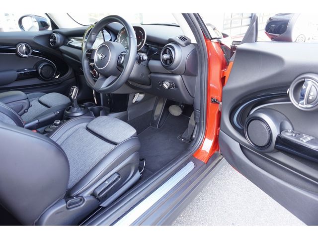 MINI COOPER D