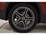 MERCEDES BENZ GLB