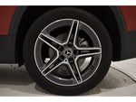 MERCEDES BENZ GLB