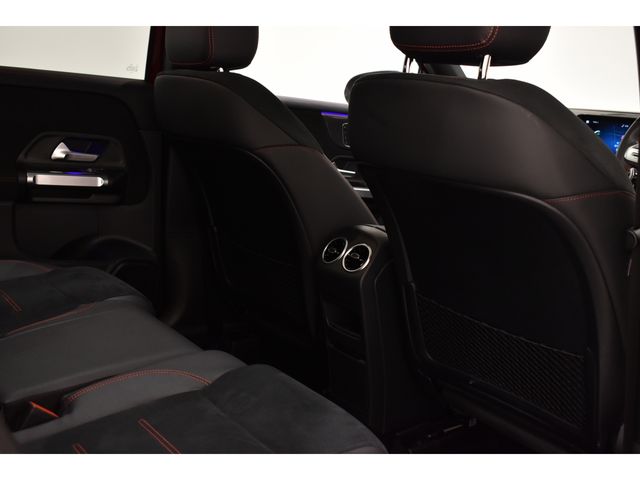 MERCEDES BENZ GLB