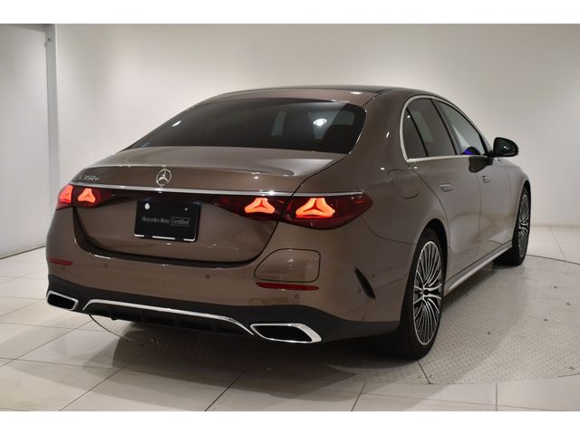 MERCEDES BENZ E sedan Plug-in HYBRID