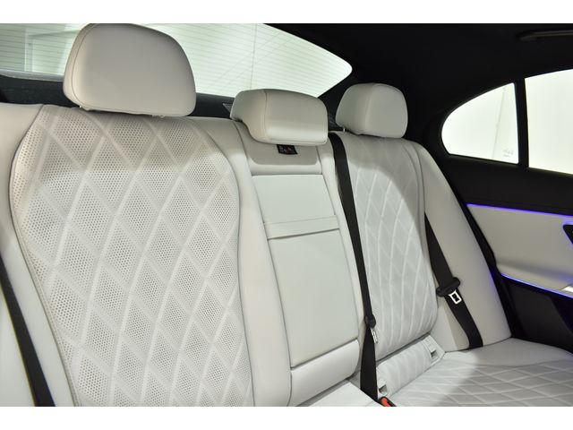 MERCEDES BENZ E sedan Plug-in HYBRID