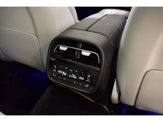 MERCEDES BENZ E sedan Plug-in HYBRID