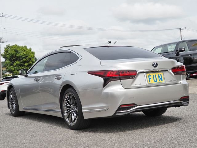 LEXUS LS500h