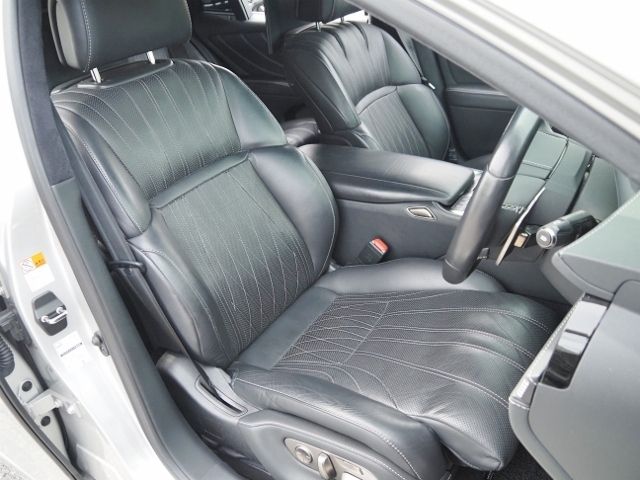 LEXUS LS500h