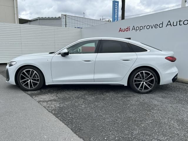 AUDI A5 Sedan