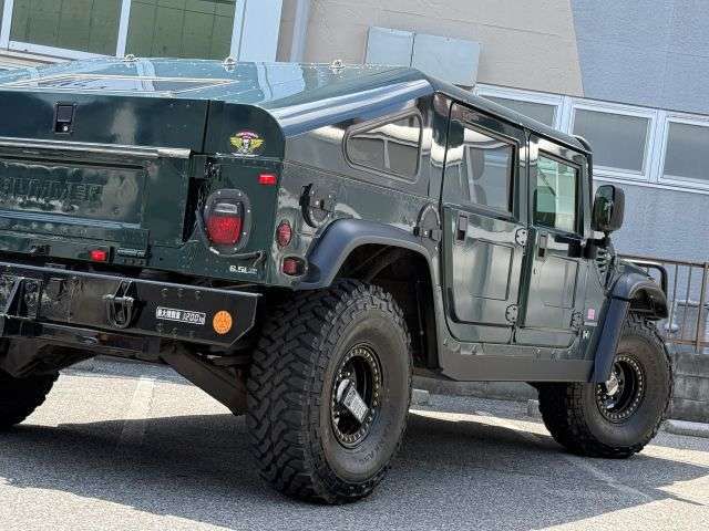 HUMMER H1