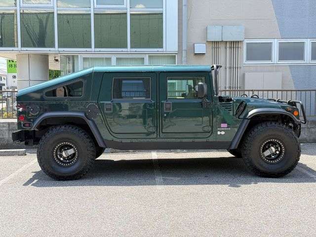 HUMMER H1