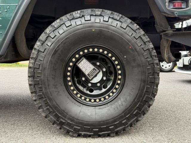 HUMMER H1