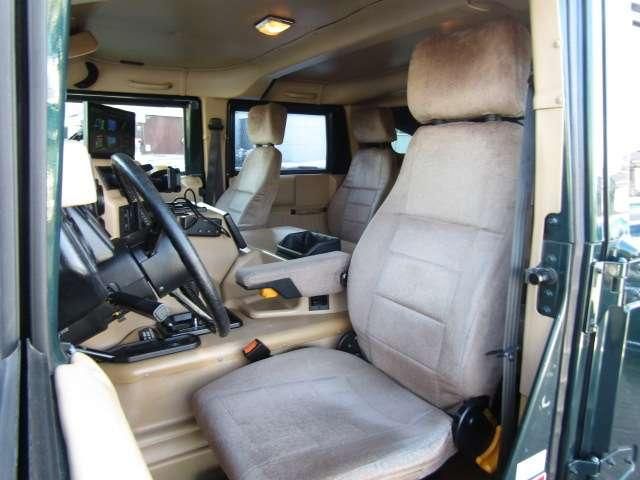 HUMMER H1