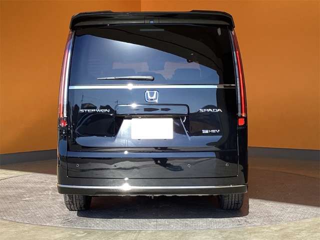 STEPWAGON e:HEV SPADA