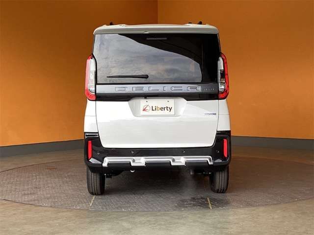 DELICA MINI