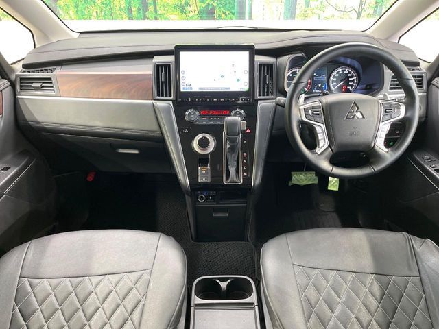 DELICA D:5 4WD