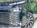 VOXY HYBRID
