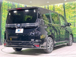 VOXY HYBRID