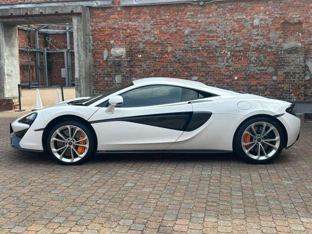 McLaren 570S Coupe