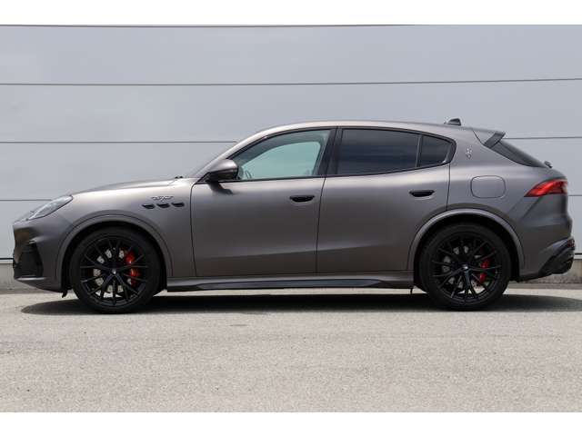 MASERATI Grecale