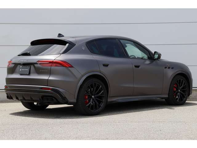 MASERATI Grecale