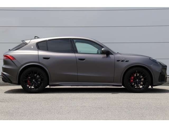 MASERATI Grecale