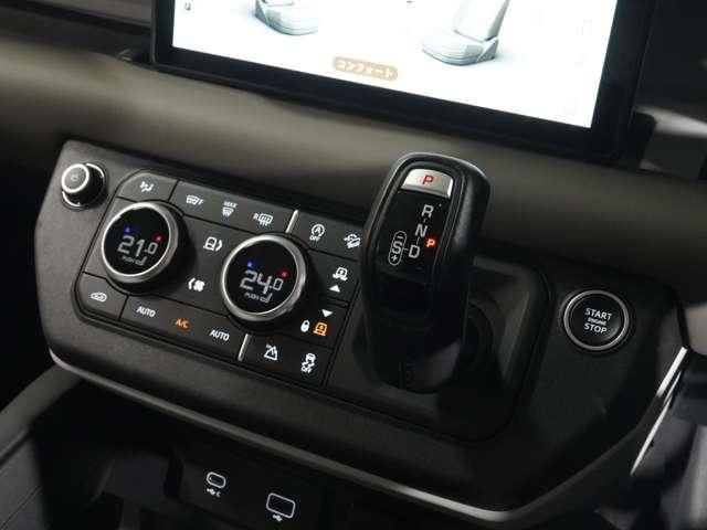 ROVER DEFENDER