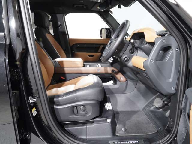 ROVER DEFENDER