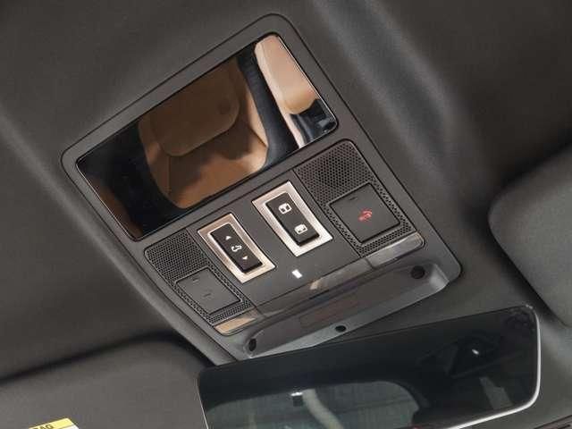 ROVER DEFENDER