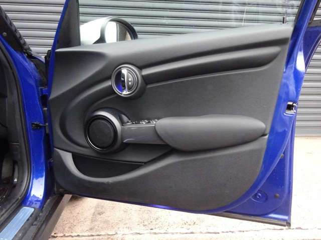 MINI COOPER 5DOOR