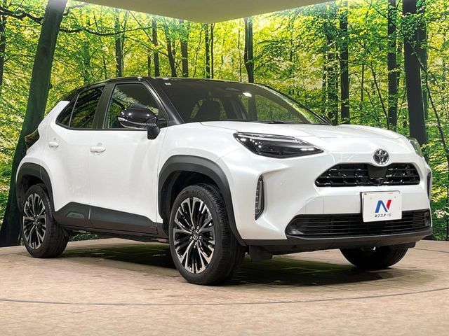 YARIS CROSS HYBRID