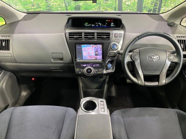PRIUS Alpha