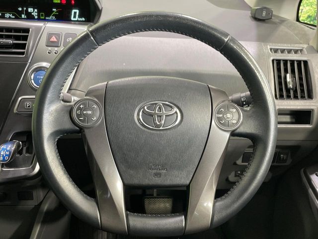 PRIUS Alpha