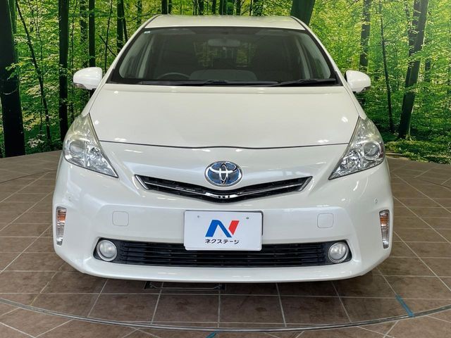 PRIUS Alpha
