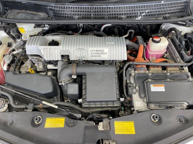 PRIUS Alpha