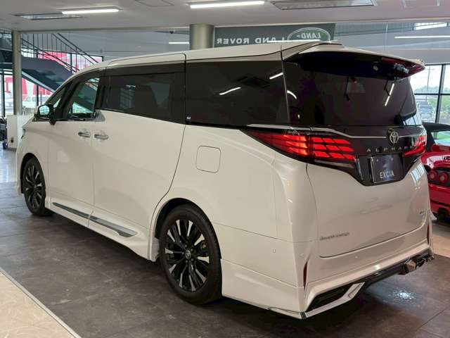 ALPHARD hybrid 4WD