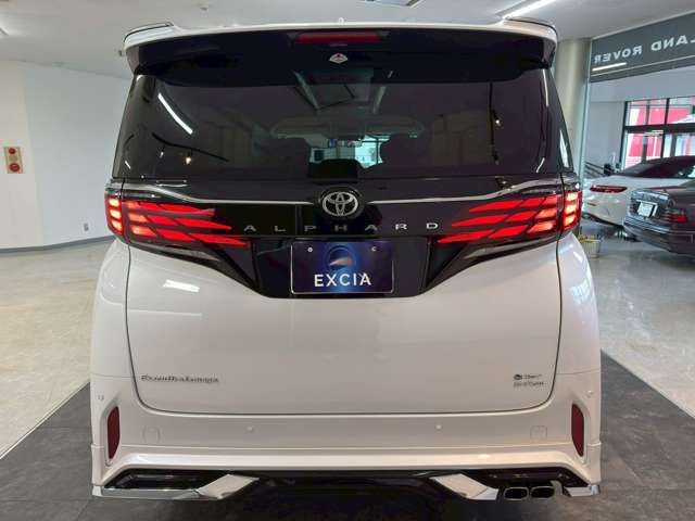 ALPHARD hybrid 4WD