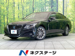 CROWN sedan hybrid