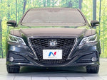 CROWN sedan hybrid