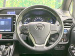 VOXY HYBRID