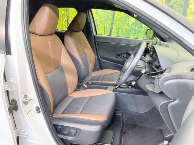 YARIS CROSS HYBRID