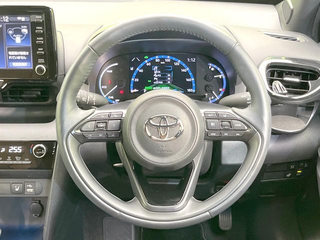YARIS CROSS HYBRID