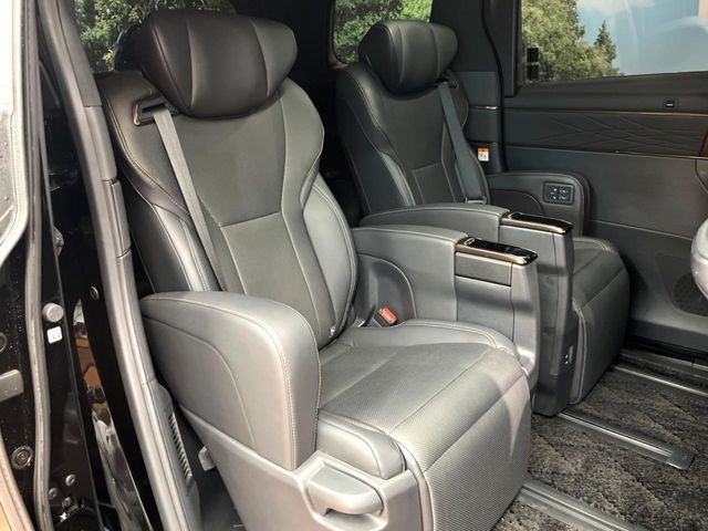 ALPHARD hybrid