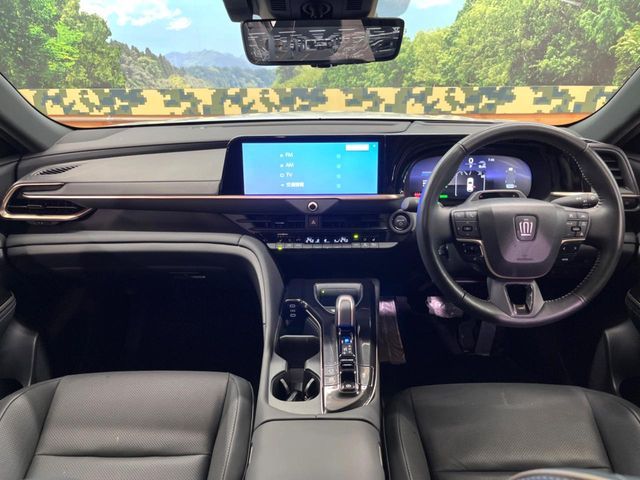 CROWN SPORT