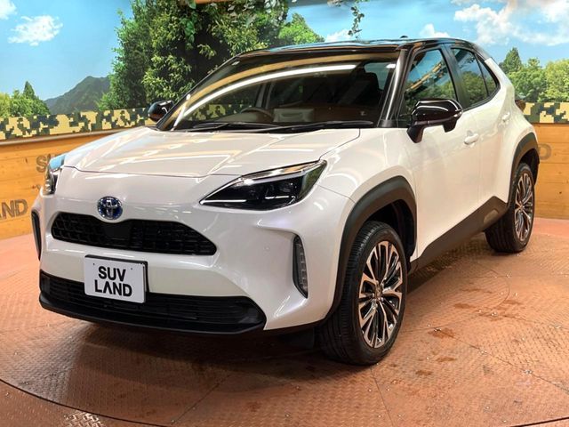 YARIS CROSS HYBRID